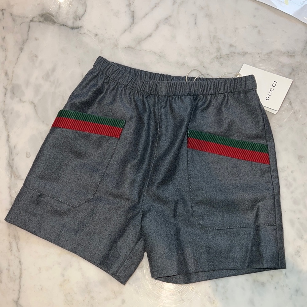 Gucci Boys logo Stripe shorts toddler 5 or 6